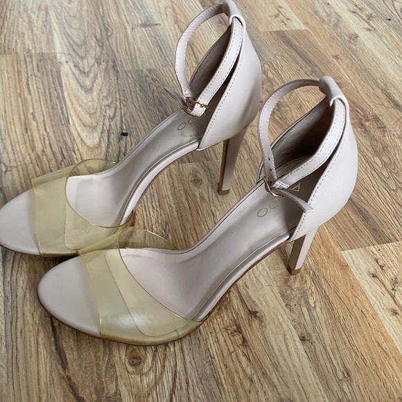 Nude Aldo Heels - Picture 1 of 4